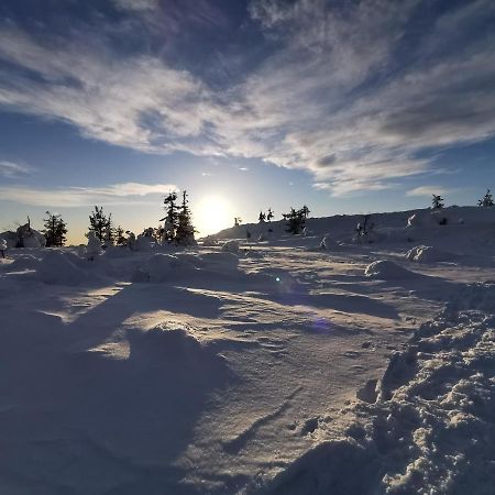 Yllaes Kanerva 105 Äkäslompolo Exterior foto